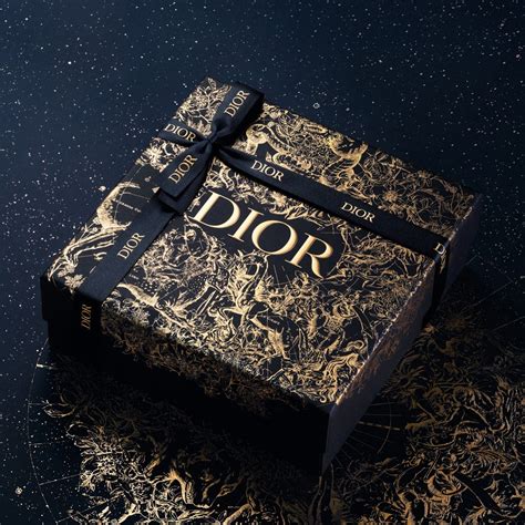 dior christmas packaging|dior gift wrapping service.